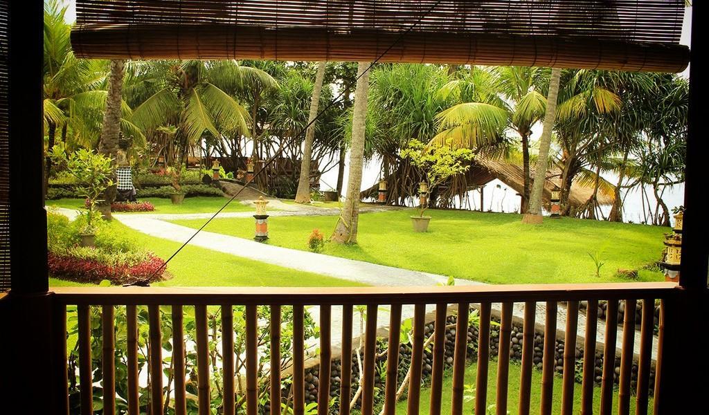 Seraya Shores Bali Exteriör bild